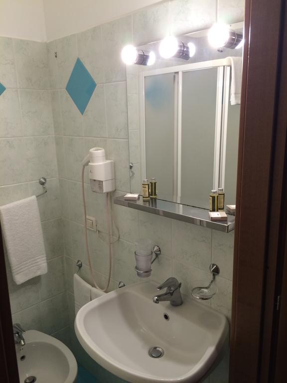 Royal Hotell Milano Rum bild