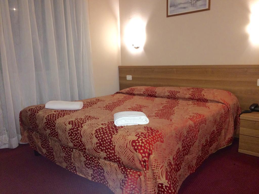 Royal Hotell Milano Rum bild