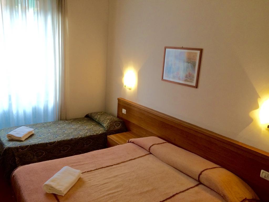 Royal Hotell Milano Rum bild