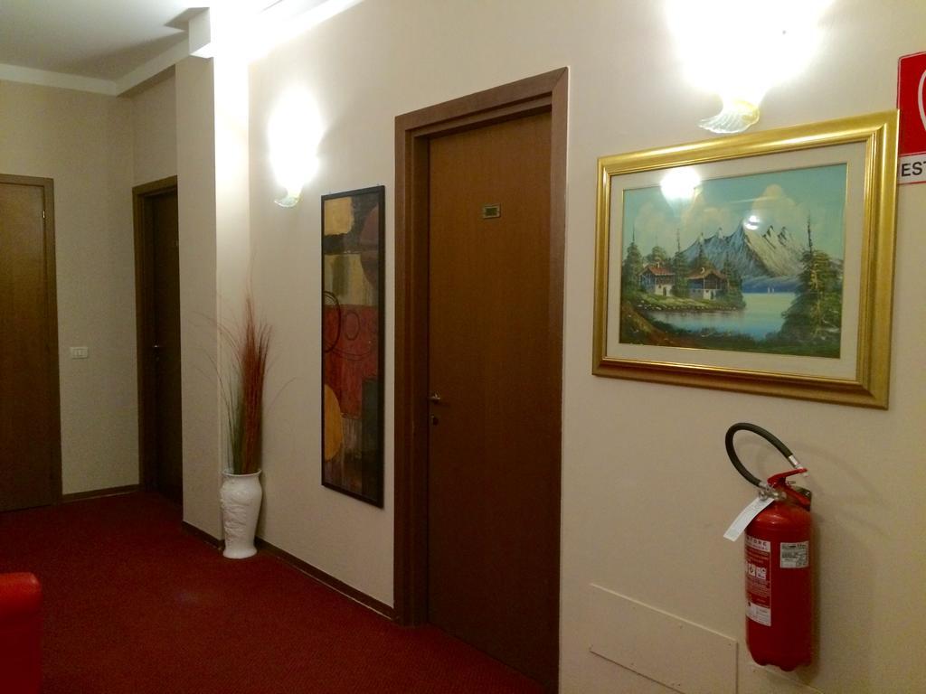 Royal Hotell Milano Exteriör bild